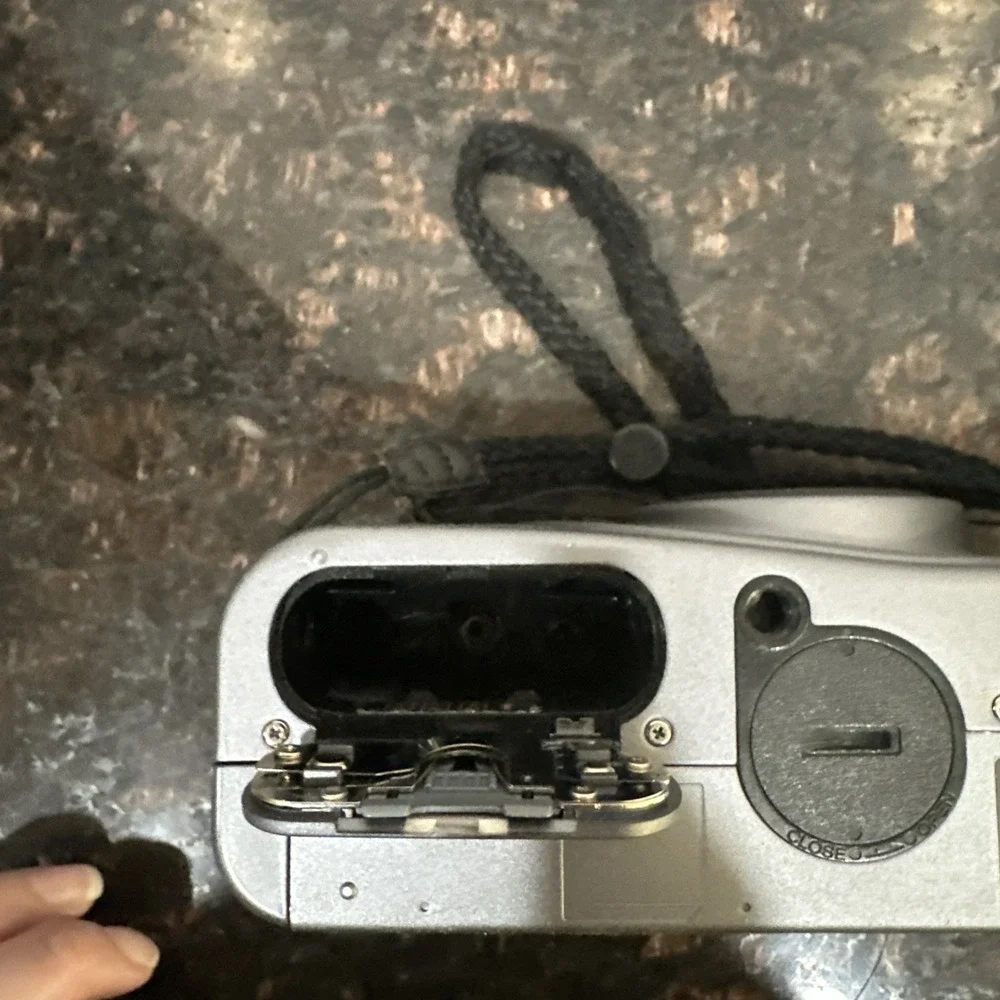 HP PhotoSmart C6745A 2.0MP Digital Camera